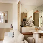 Luxurious Saint Honore By Onefinestay Апартаменты Париж