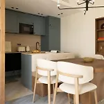Luxurious Saint Honore By Onefinestay