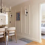 Апартаменты Luxurious Saint Honore By Onefinestay