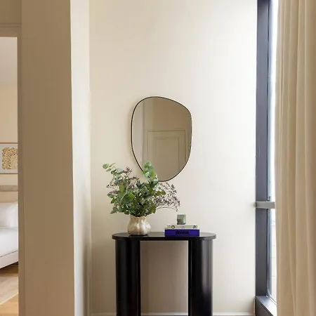Luxurious Saint Honore By Onefinestay *