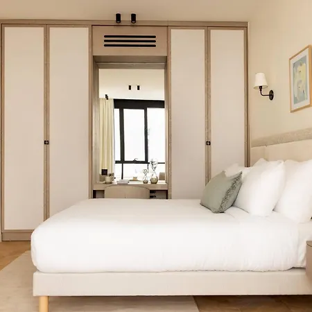 Luxurious Saint Honore By Onefinestay *