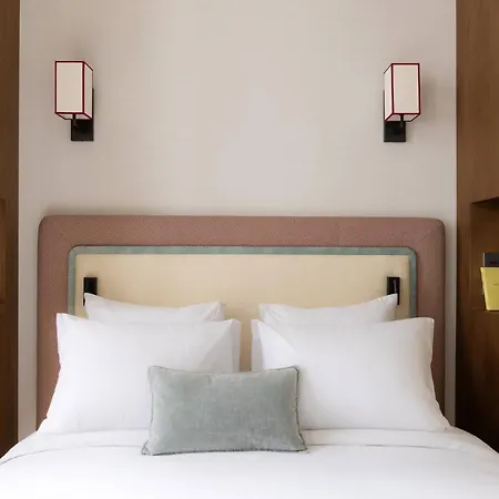 Luxurious Saint Honore By Onefinestay *