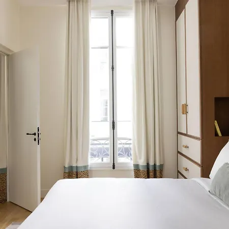 Luxurious Saint Honore By Onefinestay Paris