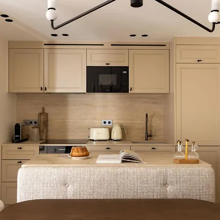 Daire Luxurious Saint Honore By Onefinestay *