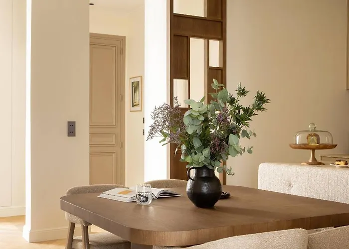 Daire Luxurious Saint Honore By Onefinestay Paris