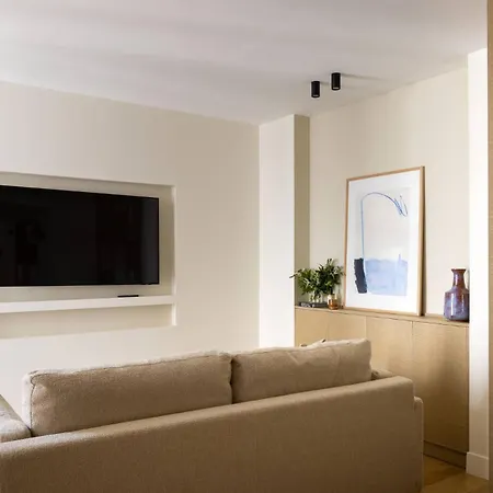 Elysee Collection Viii By Onefinestay *